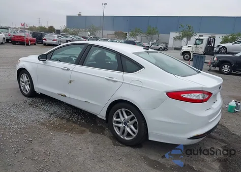2015 Ford Fusion Se z USA, uszkodzony, nr VIN 3FA6P0H75FR264823